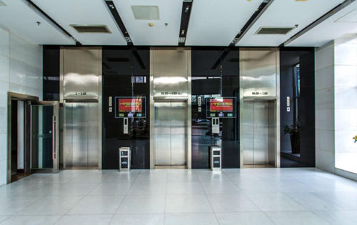 华文大厦电梯 